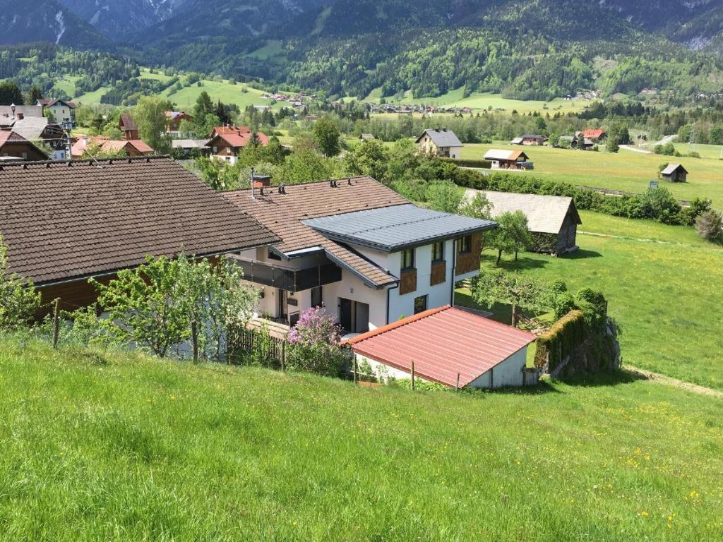 Mountain Love Appartements - By Mynests Haus im Ennstal Exterior foto